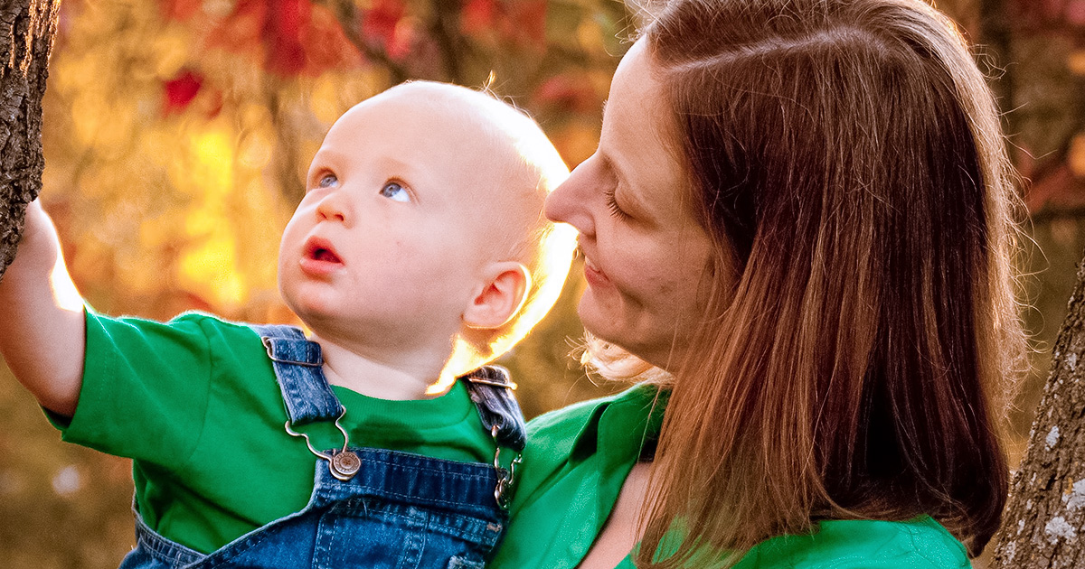 Kara Zivin with her son Reed in 2011