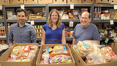 chicago volunteers lakeview food pantry