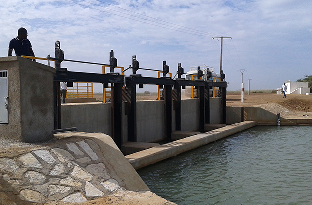 Senegal water irrigation lock Senegal water irrigation lock